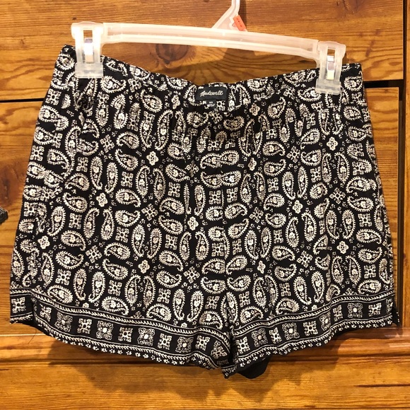 Madewell Bandana Paisley Drapey Pull-On Shorts - Picture 2 of 4